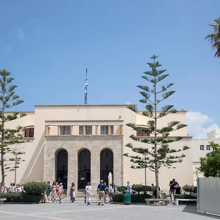 Mary's Maisonette アパート