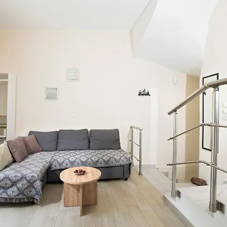 Mary's Maisonette Apartamento Cos